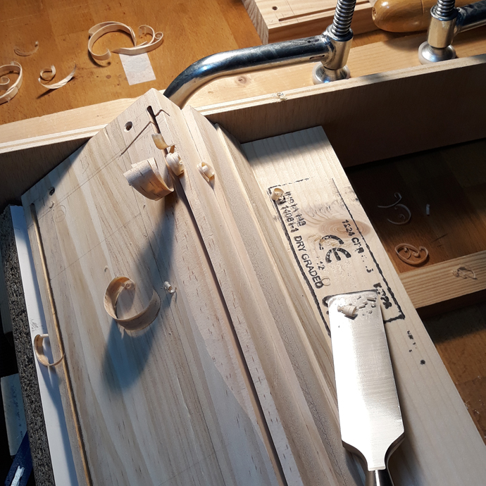 Elaboración de las vitrinas, Martín Valerio